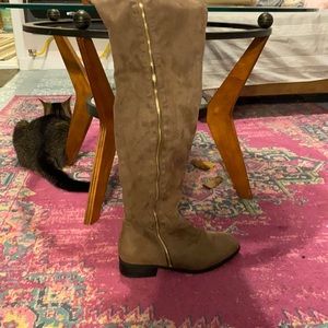 COPY - Very tall cute boots